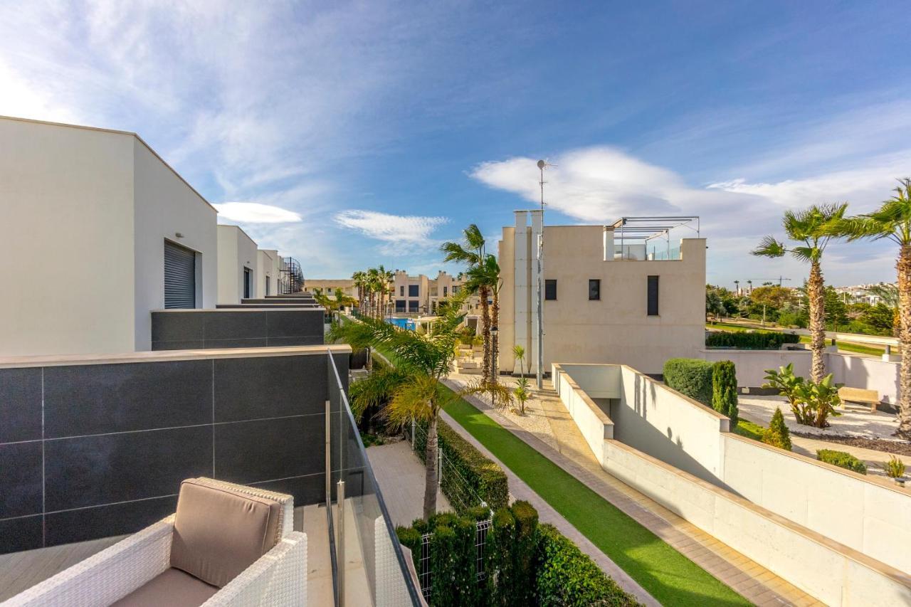 Cb Living - 3 Bedroom Home In Punta Prima Torrevieja Exterior photo